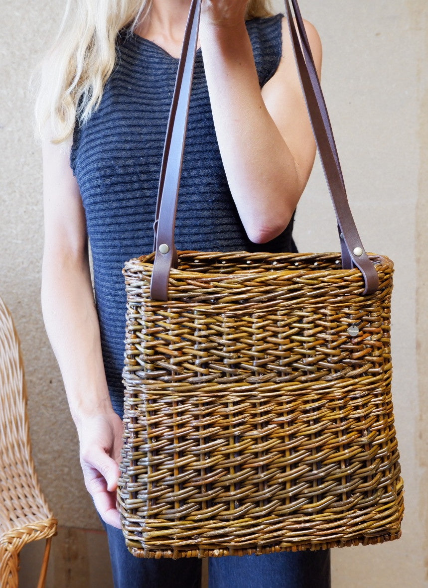 KURVVESKE RØD BELGIER IV